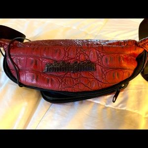 “Jammy-Pack” mp3 FannyPack w/Speakers!